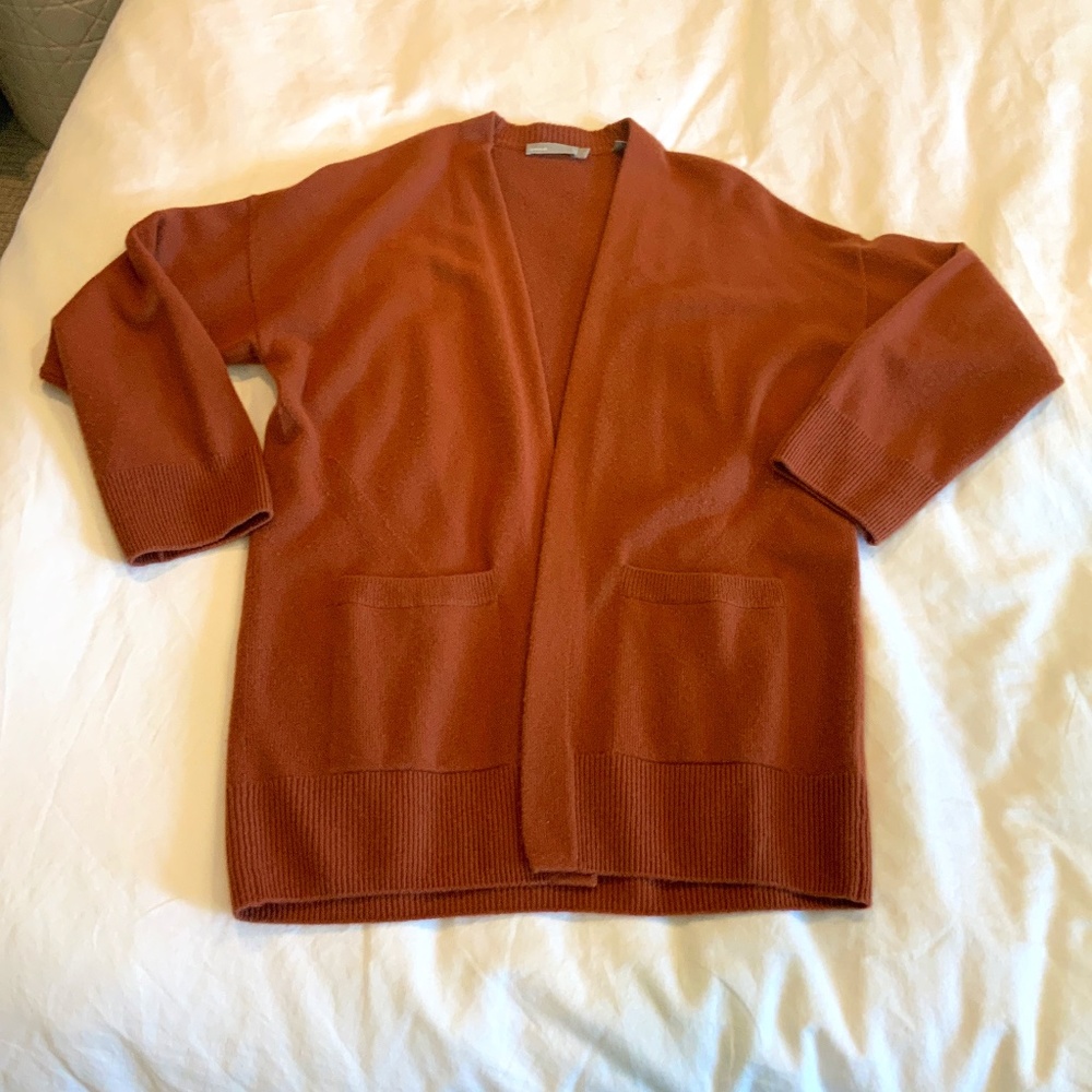 VINCE open cardigan. Good used condition. Rust, size XS Small